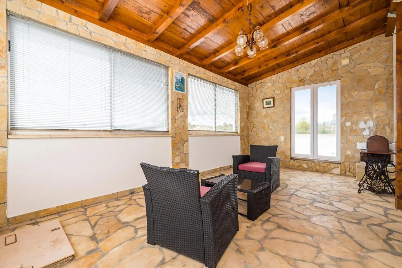 Villa Gabi Pridraga 0*,